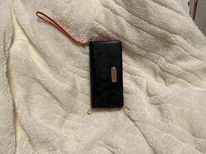 William Prince Black Textured Vegan Leather Zip Around Wristlet Wallet with Oran